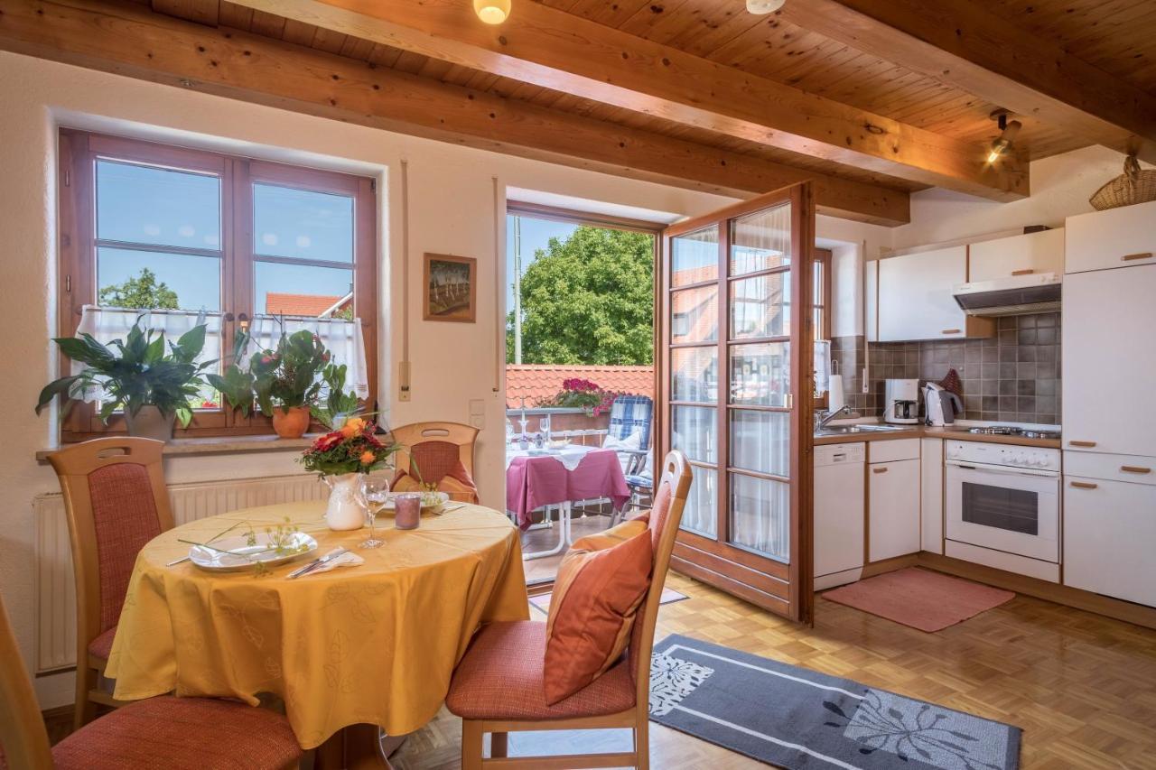 クレスブロン・アム・ボーデンゼーHaus Desorアパートメント エクステリア 写真